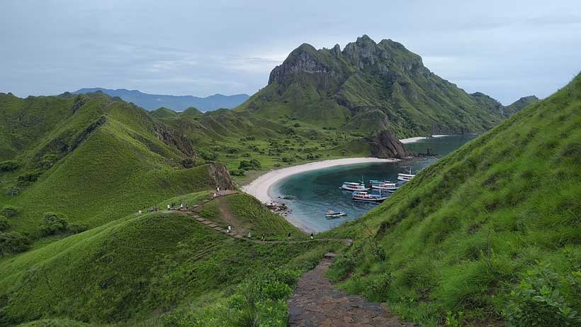 labuan-bajo