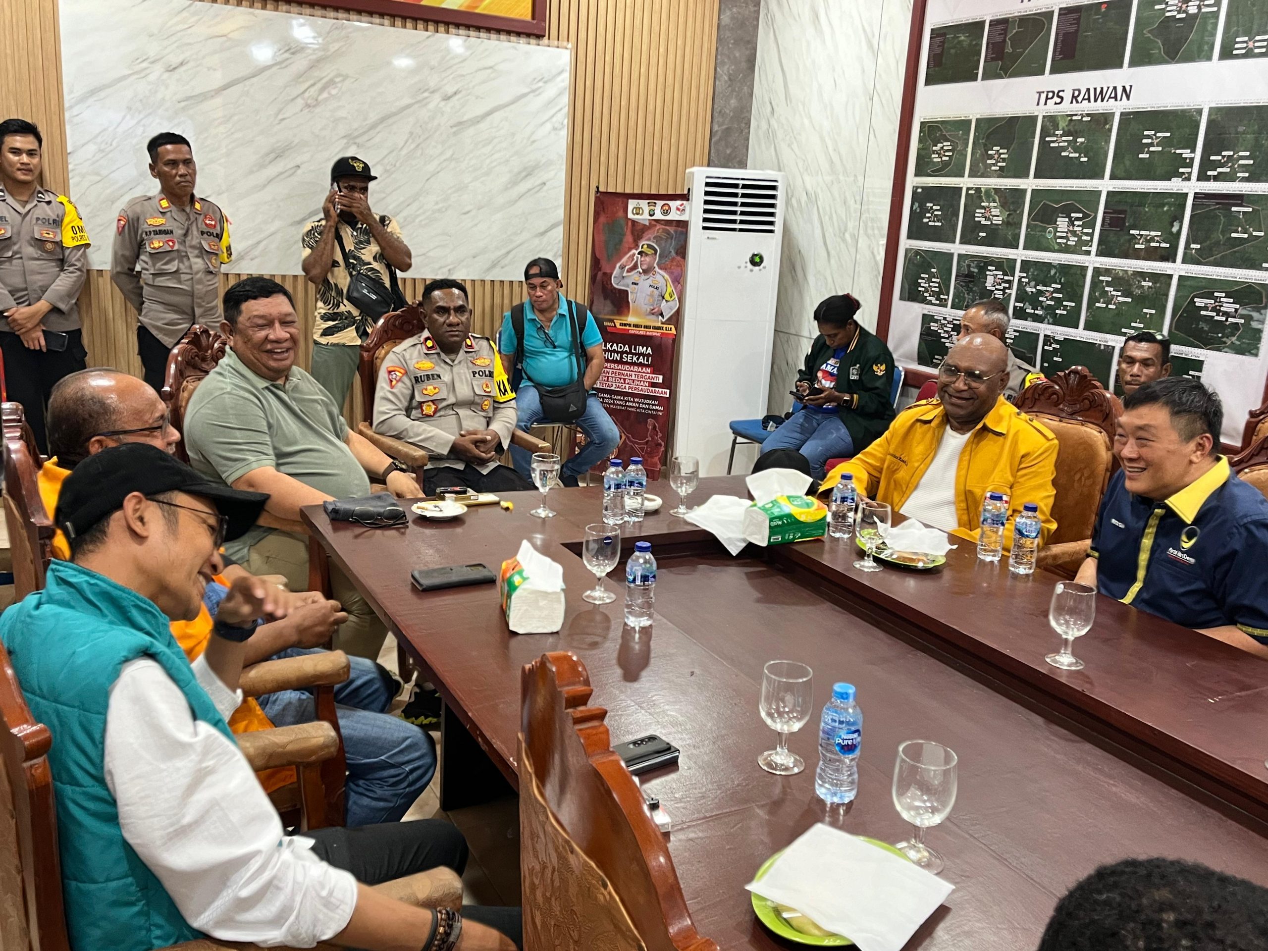 Polres Maybrat gelar coffee Morning Bersama Forkopinda, Jumat (22/11/2024)