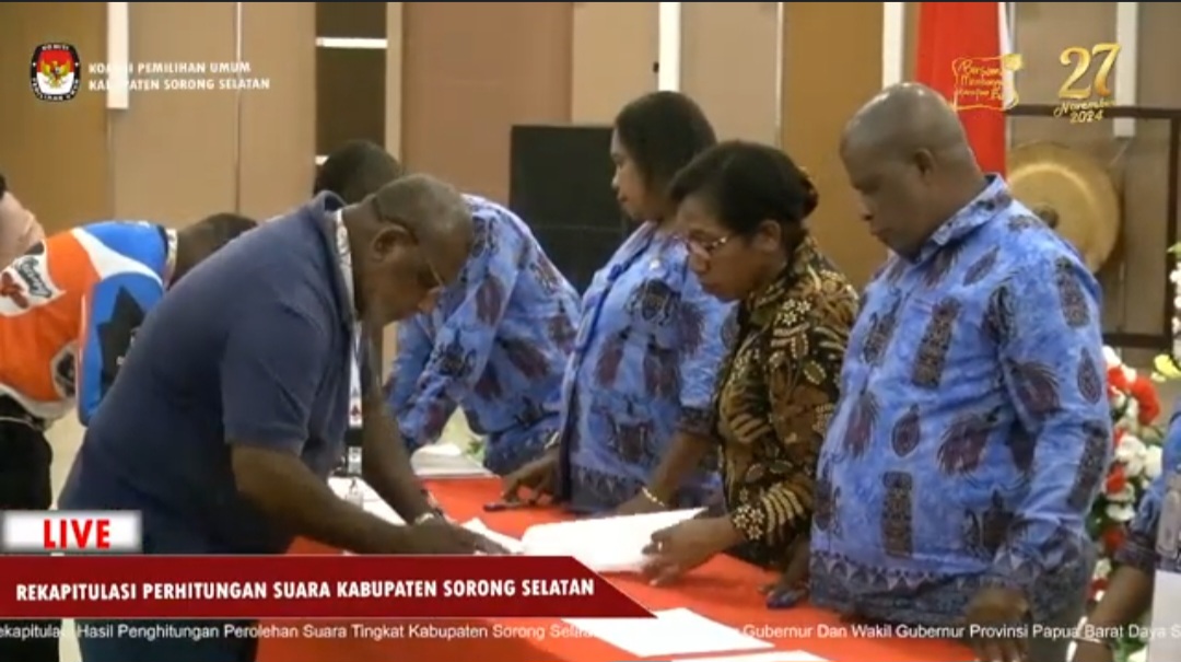 Penandatangan BA Penetapan hasil pemilihan Bupati dan wakil Bupati Sorong Selatan Tahun 2024, Jumaat (06/12/2024)