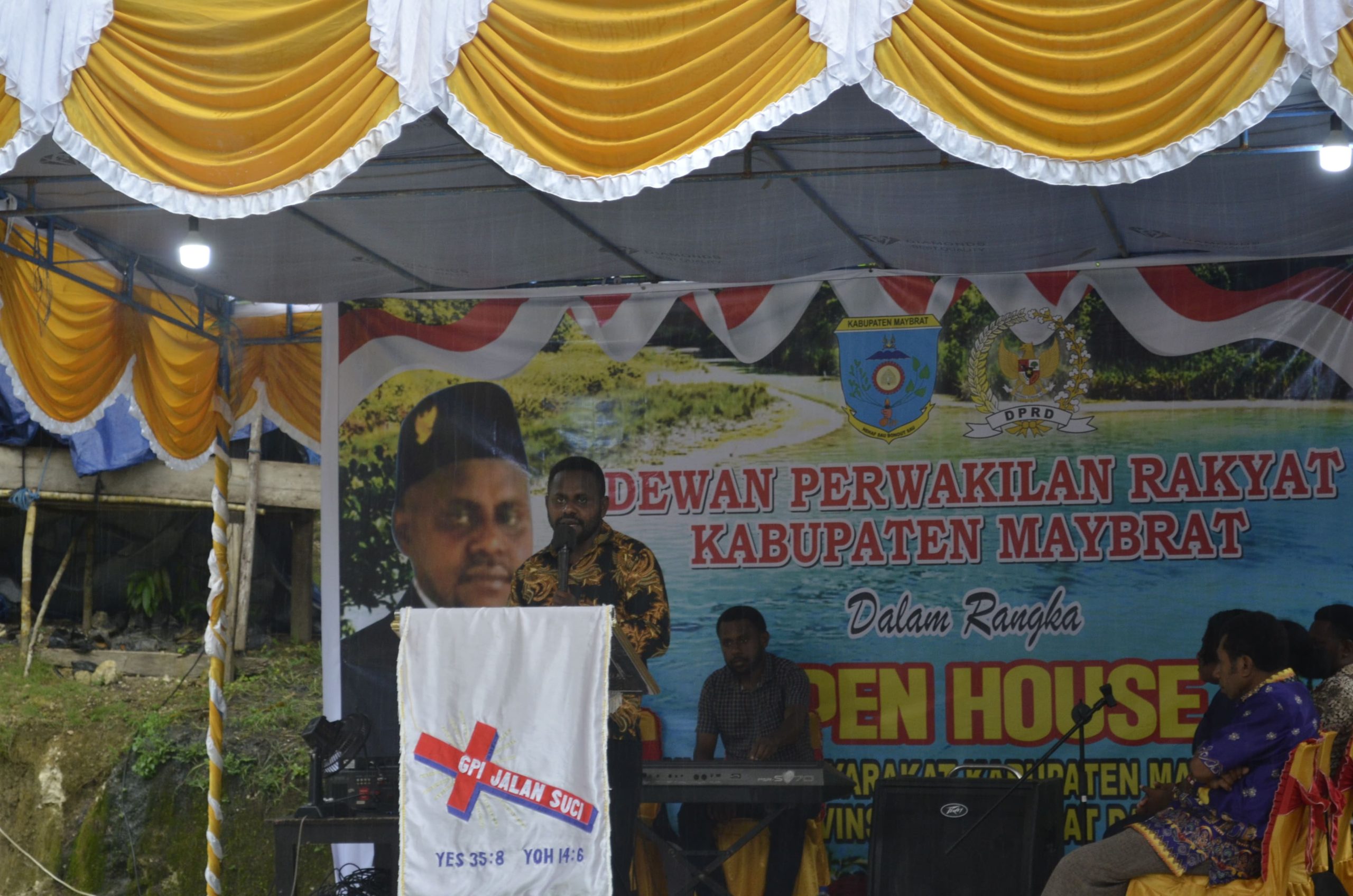 Open Hous Anggota DPRK Maybrat Andarias Duwit, Kamis (02/01/2025)